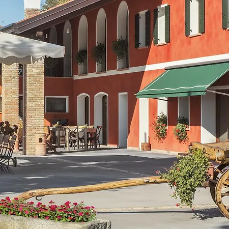 Ca' Ciaran Bed & Breakfast Chiarano