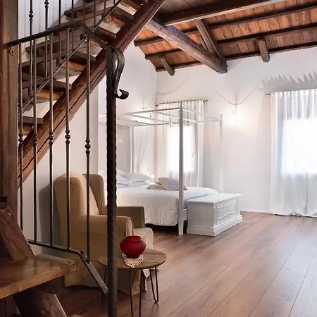 Ca' Ciaran Bed & Breakfast 4*